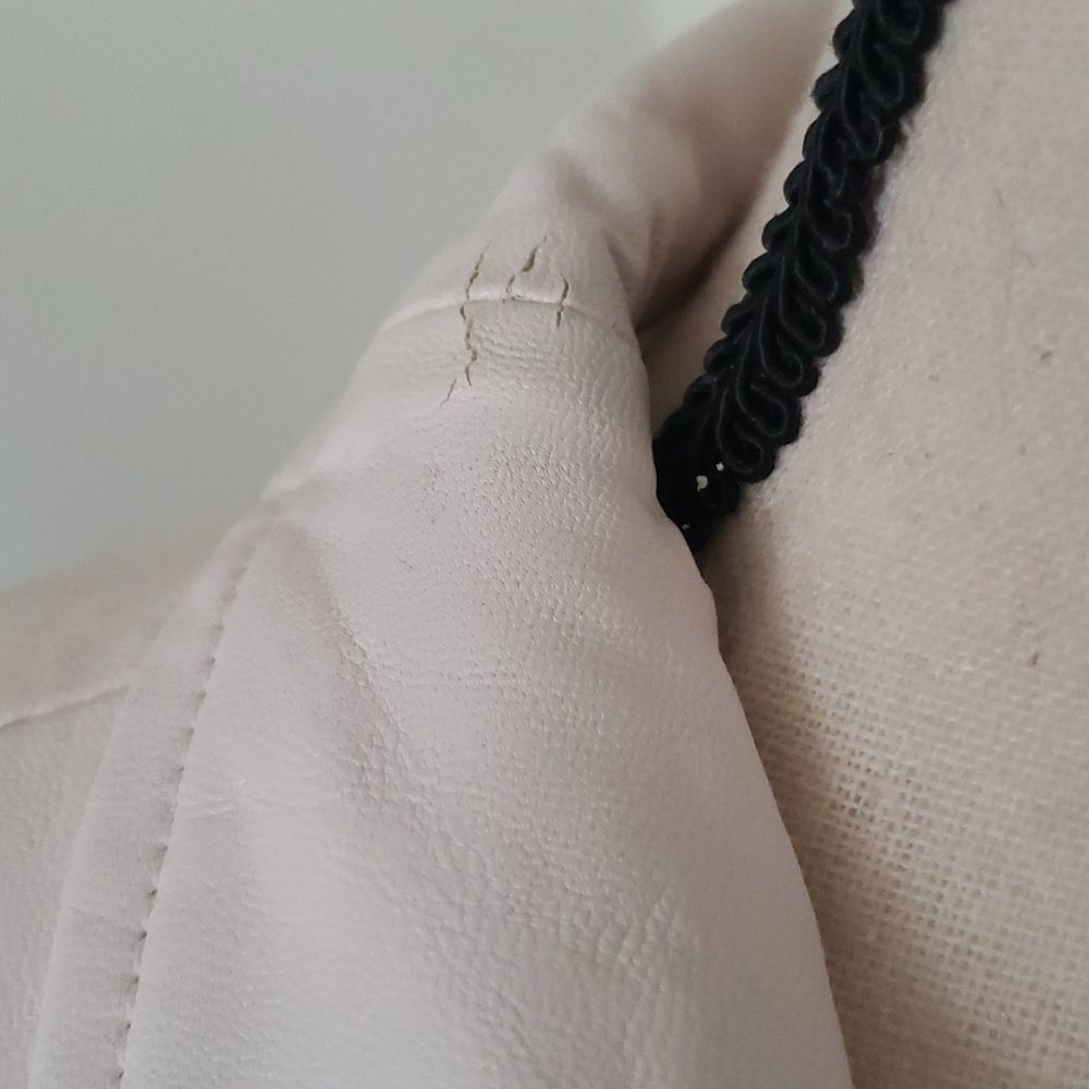 GUESS FAUX LEATHER MOTO - Picture 12 of 12